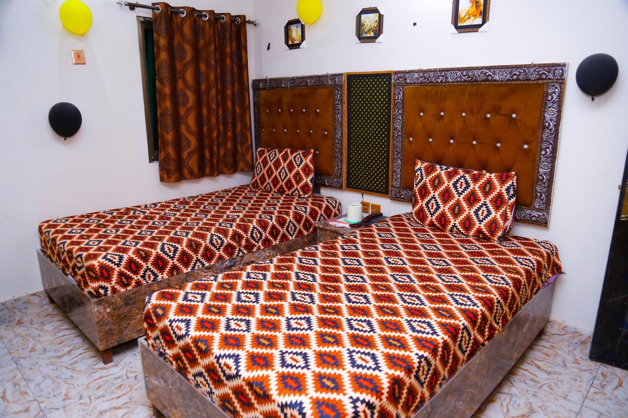 New Taj Family Hotel Lahor Dış mekan fotoğraf